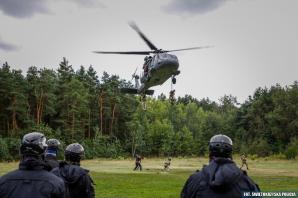[VIDEO] Gotowi do podjęcia najtrudniejszych zadań. Black Hawk który niedawno wrócił z działań ratowniczo-gaśniczych w Turcji.