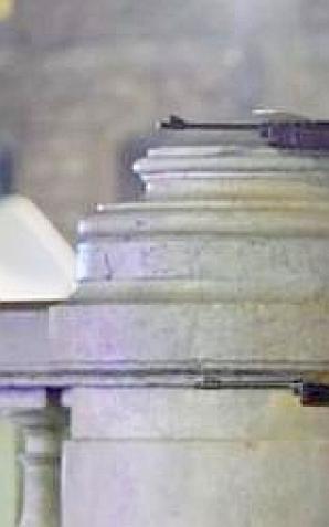 Po interwencji francuskich komandosów: trzech terrorystów nie żyje i trzech zatrzymano. Są ranni policjanci