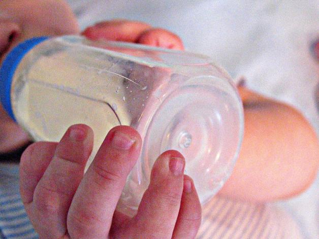 Prawie 40 proc. rodziców nie słyszało nigdy o schemacie żywienia niemowląt